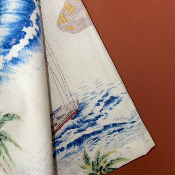 NWT Hawaiian shirt. Men’s large. - Picture 4 of 4